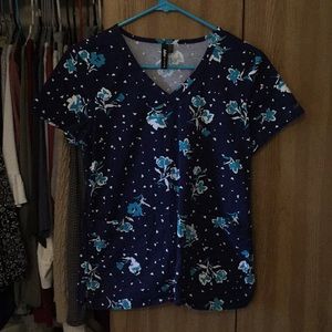 Size small floral scrub top